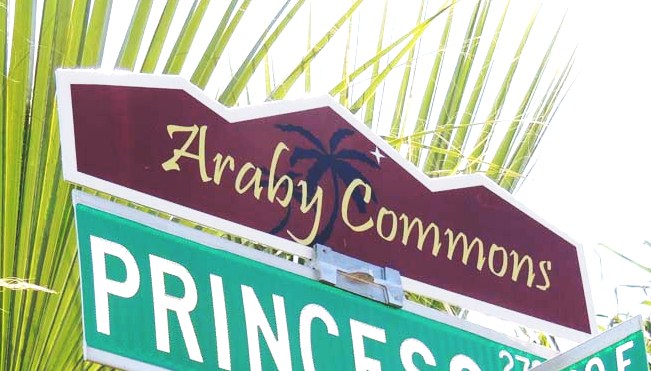 Araby Commons blade sign